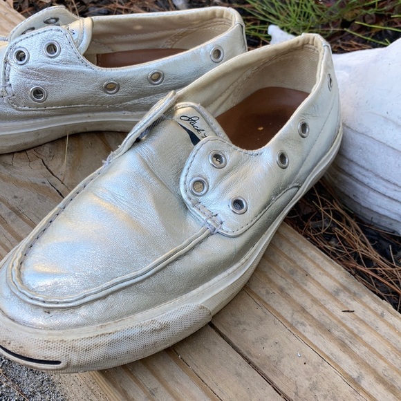 Silver boat shoes - Picture 1 of 5